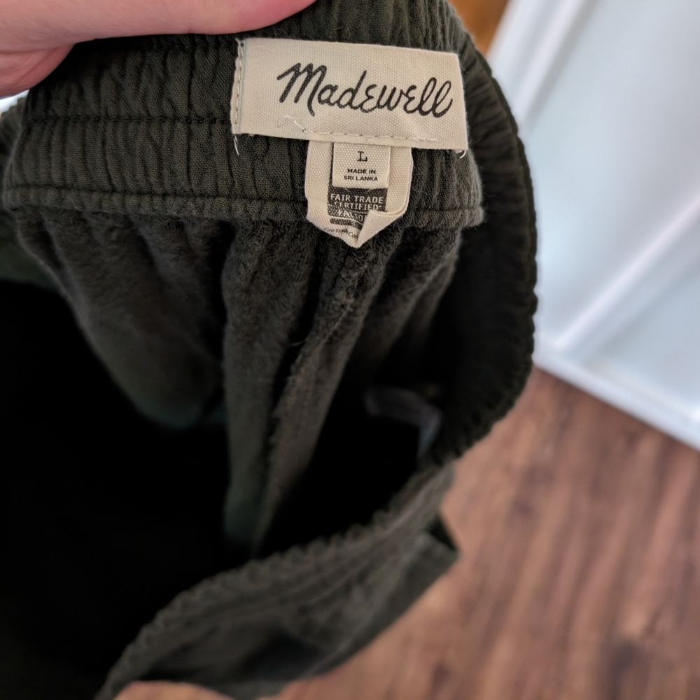 Madewell Pull-On High-Rise Tapered Pants in Diamond Jacquard - Picture 3 of 11